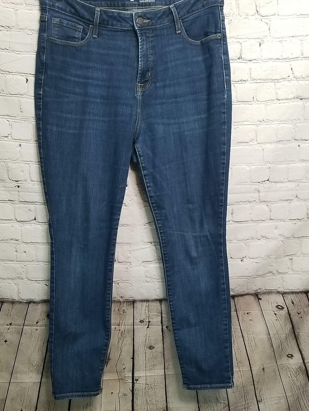 Old Navy Jeans Size 16 Rock Star Secret Slim Pockets EUC